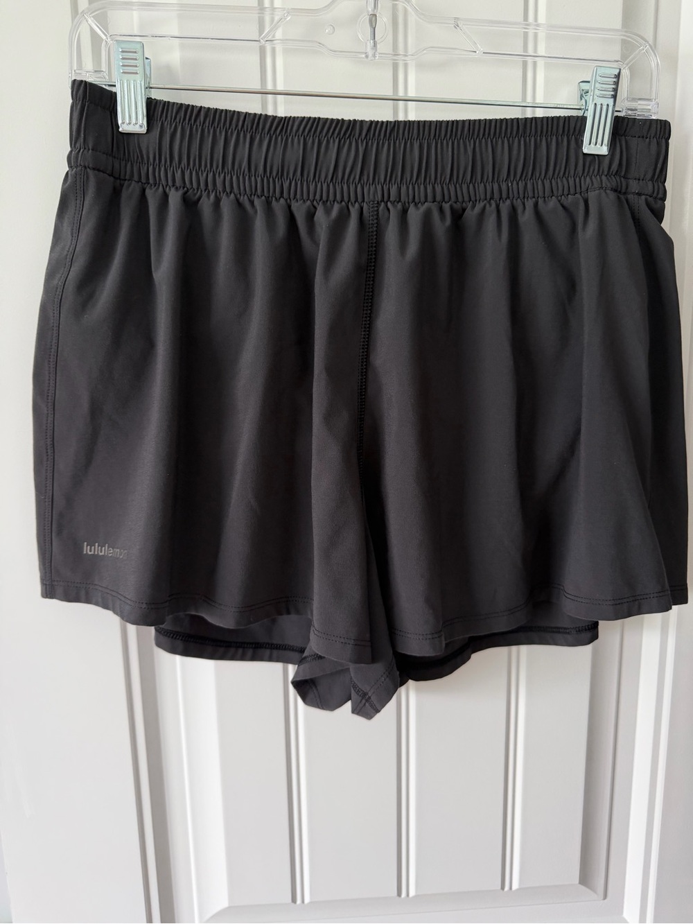 lululemon athletica Flowy Women's Black Athletic Shorts